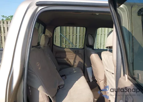 2004 Toyota Tacoma Base V6 z USA, uszkodzony, nr VIN 5TEHN72N24Z336177